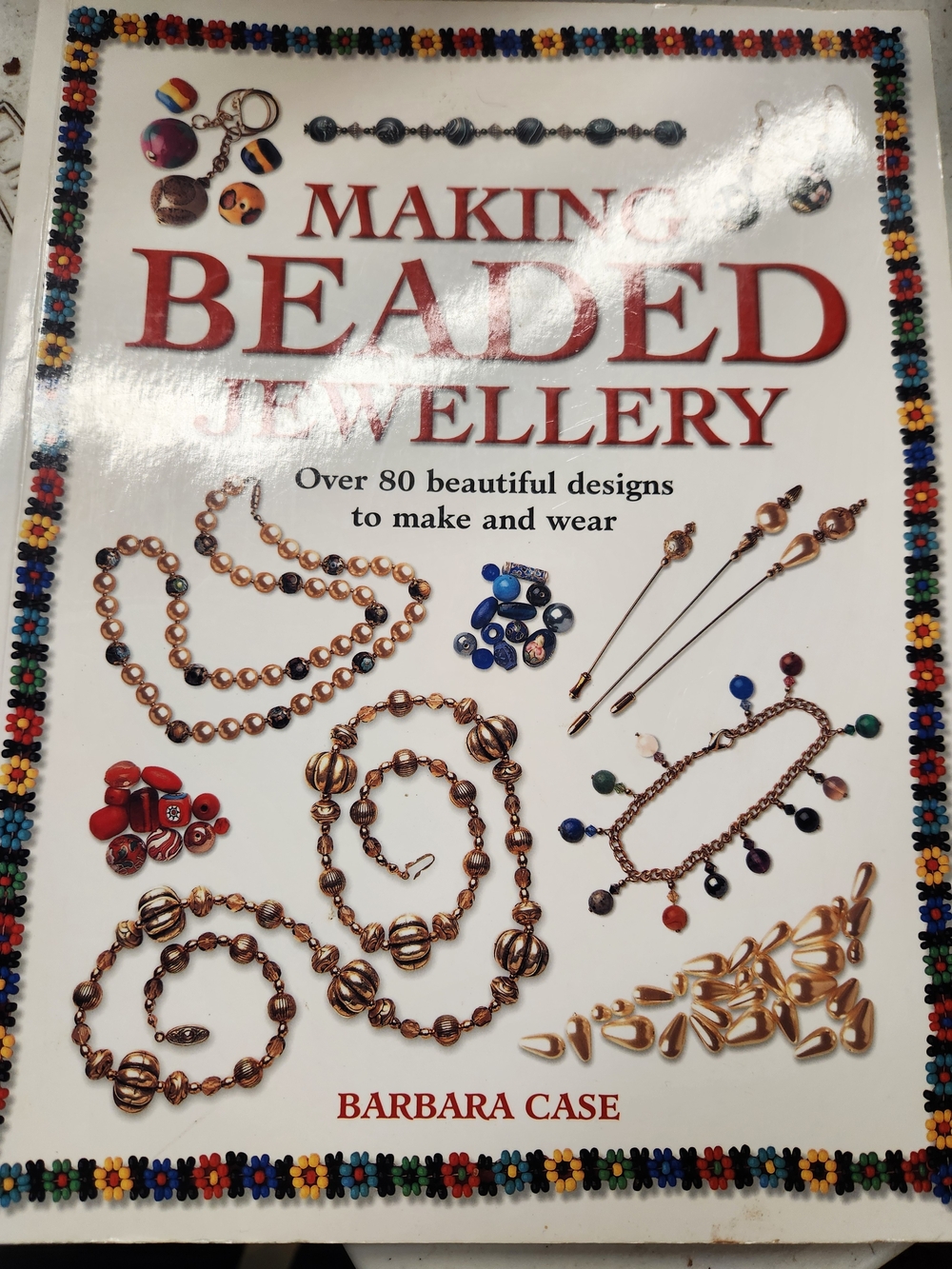 Making Beaded Jewellery by - Beading Book